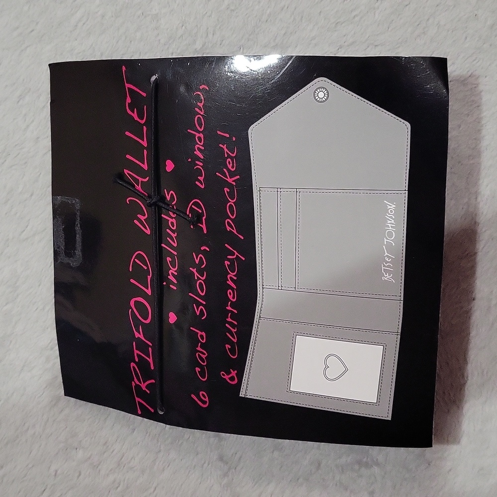 Betsey Johnson Wallet - Picture 4 of 12